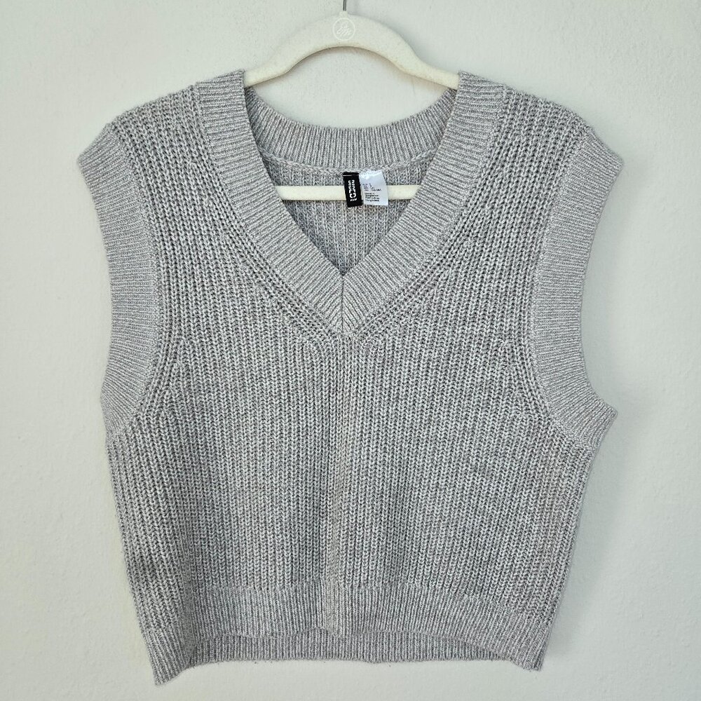 Chic Cropped Sweater Vest - Size S | Grey/Gray